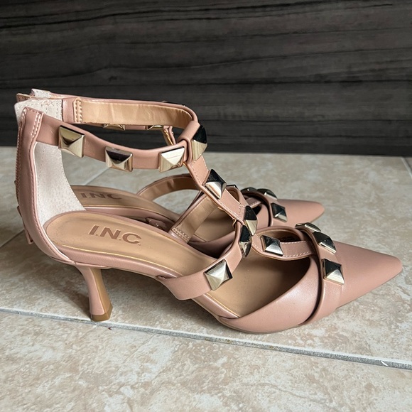 INC International ConceptsWomen's Gilana Studded Dress Sandals in Tan/Camel - Picture 3 of 5